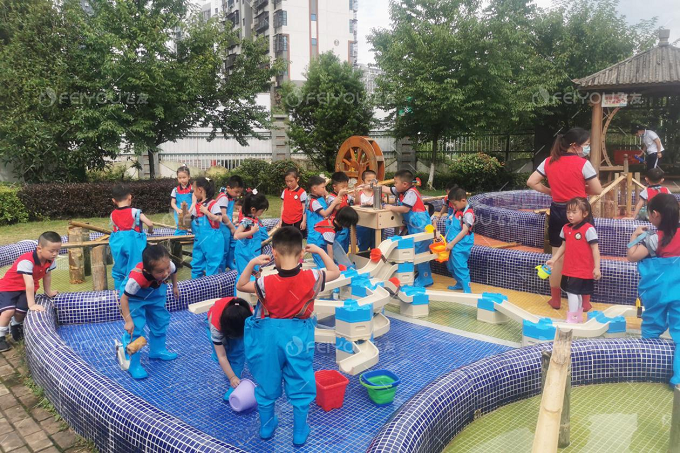 幼兒園沙水玩具讓幼兒玩出創意、玩出價值